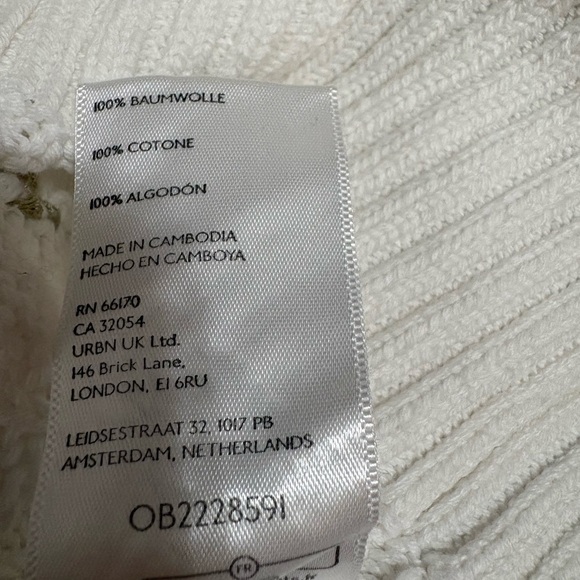 Free People White Knit Top with Blue Floral Accent - Picture 8 of 8